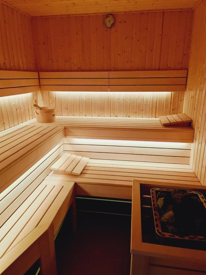 Apartament D19 Z Basenem, Sauna, Jacuzzi Green Park Resort - 5D Apartments シクラルスカ・ポレンバ エクステリア 写真