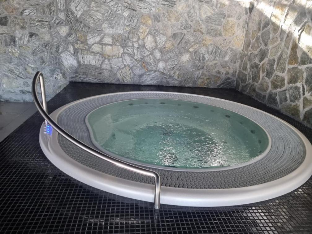 Apartament D19 Z Basenem, Sauna, Jacuzzi Green Park Resort - 5D Apartments シクラルスカ・ポレンバ エクステリア 写真